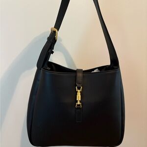 Elegant Black Shoulder Bag